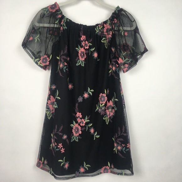 ⚡️[BB Dakota] Embroidered Floral Mini Dress - Picture 5 of 8